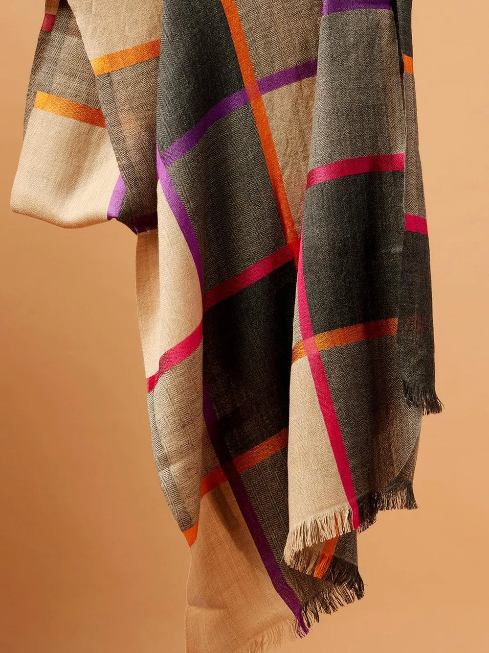 【GroundY】DOBBY WOOL TWO-TONE COLOR STOLE GroundY】DOBBY WOOL TWO-TONE COLOR STOLE